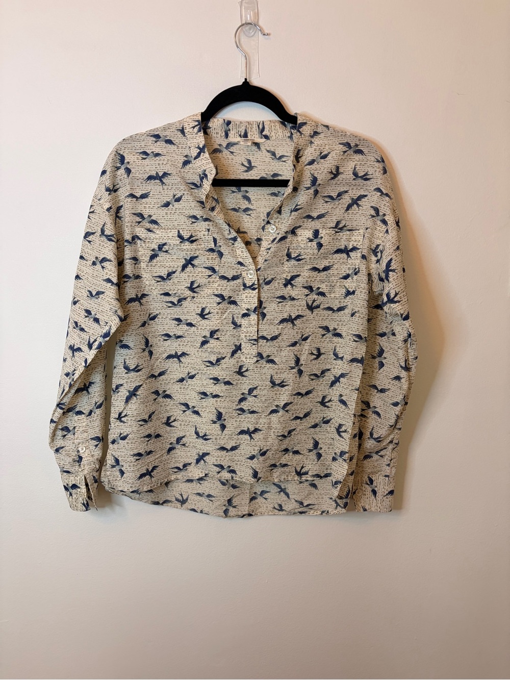Lands' End bird print Cream Top